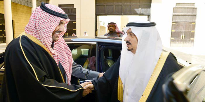 الأمير فيصل بن بندر يباشر عمله بإمارة منطقة الرياض 