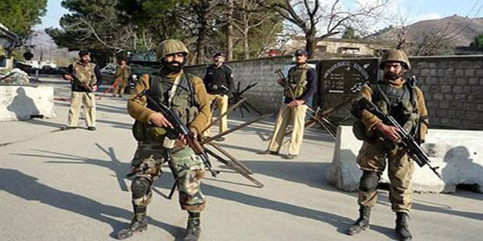 مقتل إرهابي على أيدي قوات الأمن الباكستانية 