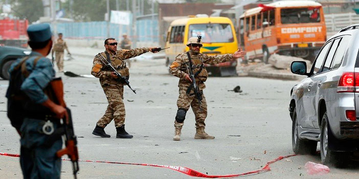 مسلحون يخطفون 30 شخصاً من حافلتين في أفغانستان   