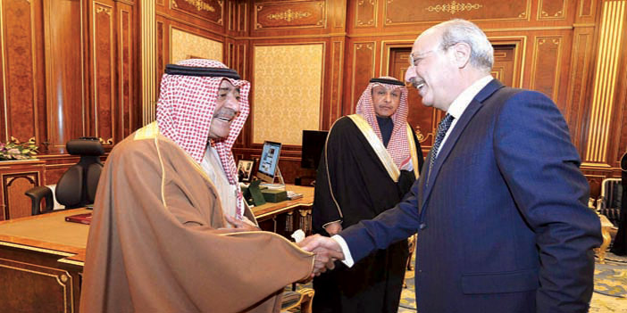 ولي العهد يستقبل سفير المملكة الأردنية الهاشمية لدى المملكة 