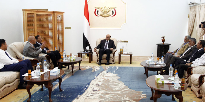  الرئيس اليمني يلتقي قيادات الأحزاب اليمنية الموالية له في عدن الجنوبية أمس