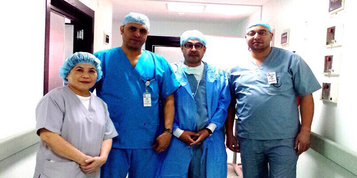  الفريق الطبي الذي أشرف على نجاح العملية الجراحية