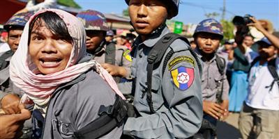 اعتقال خمسة طلاب محتجين في ميانمار.. وواشنطن تبدي قلقها 
