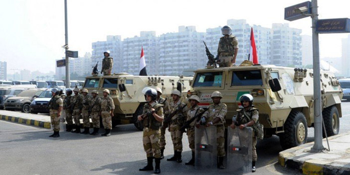 طائرات الأباتشي وقوات خاصة من الجيش والشرطة تؤمّن سيناء 