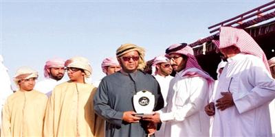 الغامدي يطير بجائزة مهرجان سلطان بن زايد التراثي 