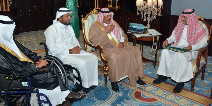  أمير منطقة الباحة يتسلَّم تقرير منجزات نادي ذوي الاحتياجات الخاصة بالمنطقة