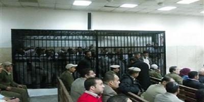 القبض على نحو مائة من قيادات وكوادر «الإخوان المسلمين» بمصر 