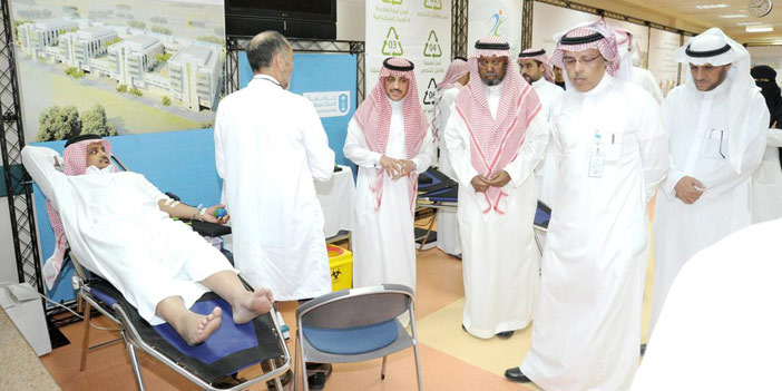 طبية جامعة الملك سعود توعي 3500 مراجع بسلامة الغذاء 