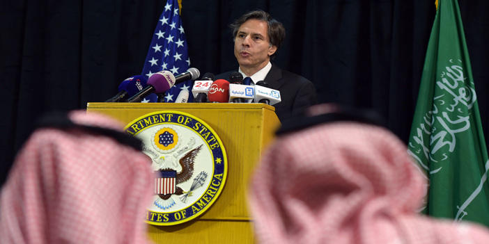 في مؤتمر صحفي عقده في الرياض.. نائب وزير الخارجية الأمريكي: 