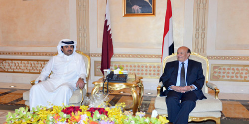  الرئيس اليمني خلال استقباله أمير قطر