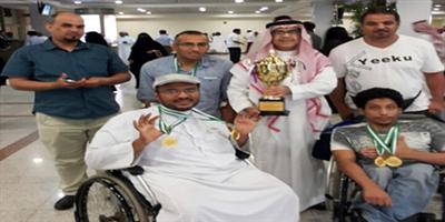 فريق منطقة الرياض للمعاقين يحقق بطولة المملكة في السباحة 