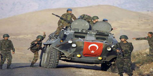 تركيا ترسل قوات إلى إقليم في شرقها بعد اشتباك مع مقاتلين أكراد 