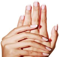دراسة حديثة تكشف أسرار «فرقعة الأصابع» 
