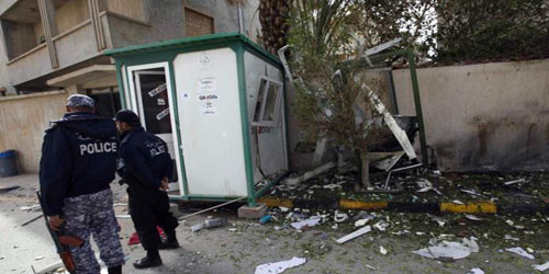 هجوم يستهدف السفارة الإسبانية في طرابلس وداعش يعلن المسؤولية   