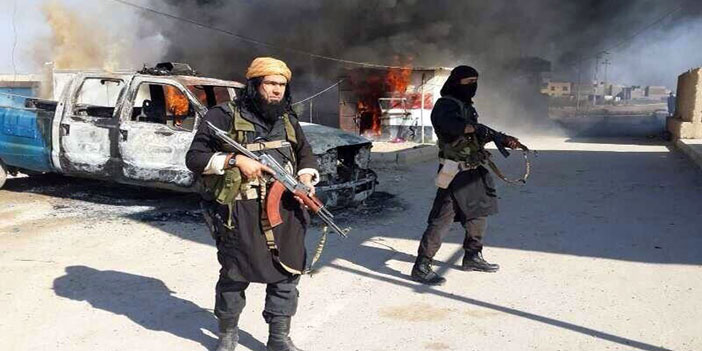 تنظيم داعش يهاجم مناطق خاضعة لسيطرة الجيش بوسط سوريا 