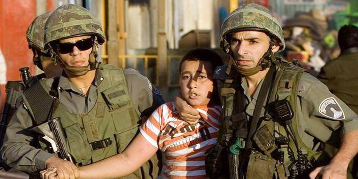  شهادات لأسرى فلسطينيين أطفال تعرضوا للتنكيل خلال اعتقالهم