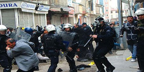 الشرطة التركية تشن حملة اعتقالات تستهدف خصوم أردوغان 