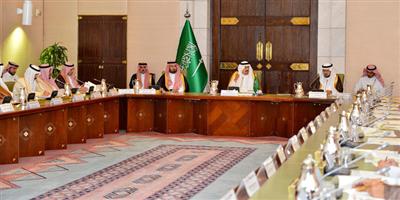 أمير منطقة الرياض يرأس الاجتماع الأول لمحافظي محافظات المنطقة 