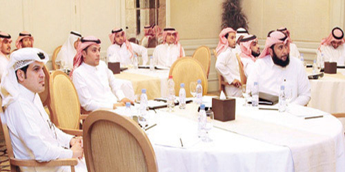 40 صيدليًا يناقشون استراتيجية السلامة الدوائية بصحة الرياض 