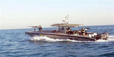 القبض على (10) قوارب بحرية دخلت المياه الإقليمية السعودية وإنقاذ (37) شخصاً من الغرق 