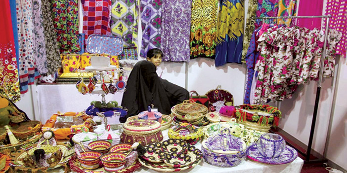 100 أسرة منتجة تشارك في احتفالات العيد 