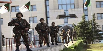 القضاء على 102 إرهابيا خلال  6 أشهر بالجزائر 