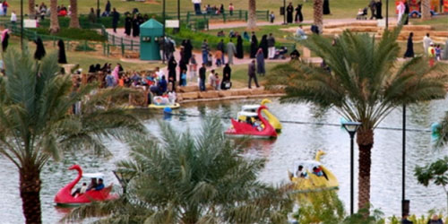 أمانة منطقة الرياض تزين الحدائق والمتنزهات لاستقبال عيد الفطر 