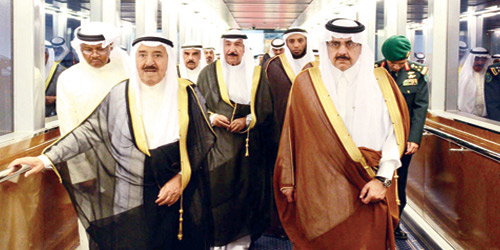أمير دولة الكويت يغادر جدة 