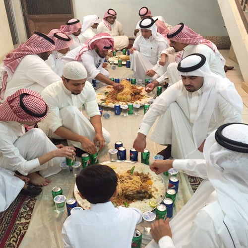  أبناء إخاء يحتفلون بالعيد في البيت الثاني للأيتام