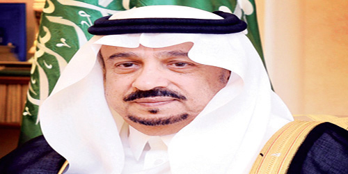 الأمير فيصل بن بندر يستقبل منسوبي الإمارة والمهنئين بعيد الفطر المبارك 
