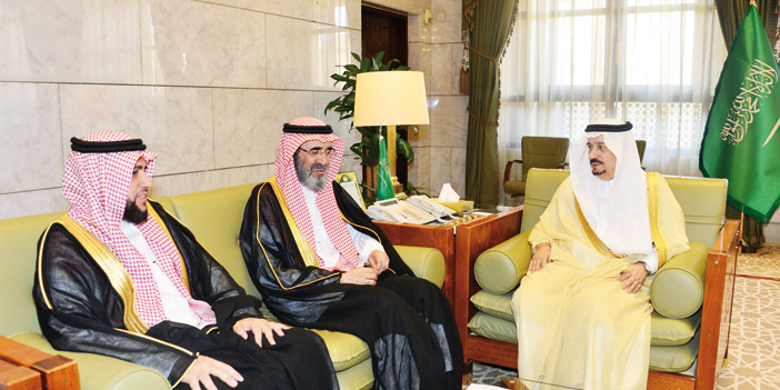 الأمير فيصل بن بندر يستقبل رئيس الندوة العالمية للشباب الإسلامي 