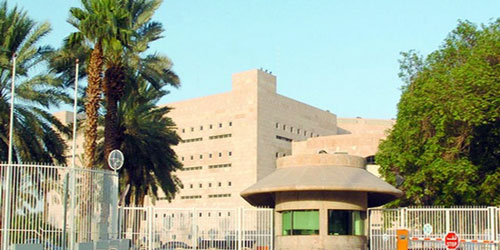 المملكة تدين الاعتداء الإجرامي على سفارة الإمارات بصنعاء 