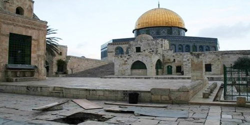  آثار انهيار الأرضية بالقرب من المسجد الأقصى