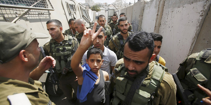  طفل فلسطيني اعتقلته قوات الاحتلال في الضفة بتهمة قذف الحجارة