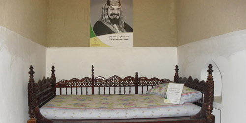  السرير الذي نام عليه الملك عبد العزيز في فتح الأحساء