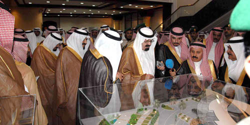  الملك عبدالله يدشن عدداً من المشاريع في منطقة تبوك