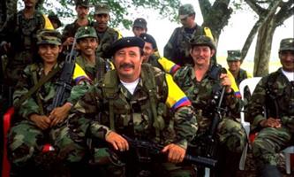 كولومبيا ومتمردو فارك يسعيان إلى السلام 