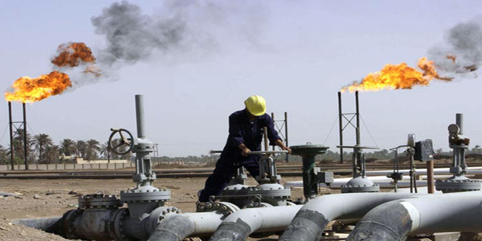 «منتدى الخليج» يبحث الأزمة الاقتصادية وتراجع أسعار النفط 