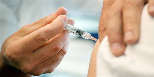 دراسة فرض اللقاح كأحد الاشتراطات الصحية ابتداء من حج عام 1437هـ 