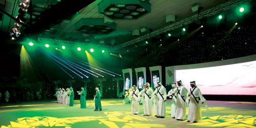 رعى احتفالية تعليم الرياض باليوم الوطني أمير منطقة الرياض: 