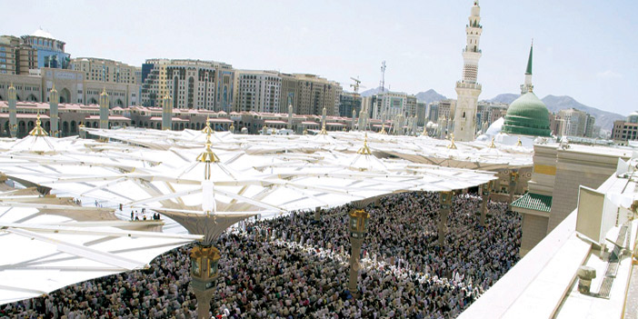 أجهزة الدولة تسخّر إمكاناتها لخدمة المصلين في المسجد النبوي 