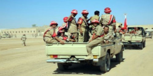 عشرات القتلى في مواجهات بين قوات الحكومة اليمينة والمتمردين الحوثيين 