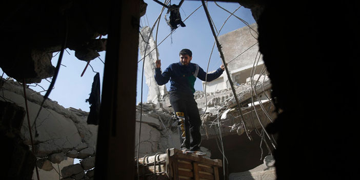 مقتل 23 مدنيا في وسط سوريا بغارات جوية روسية 