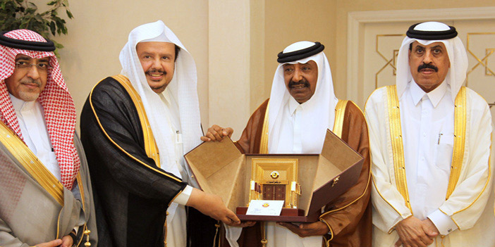 واصفاً العلاقات السعودية القطرية بالأصيلة والقديمة.. آل الشيخ من الدوحة: 