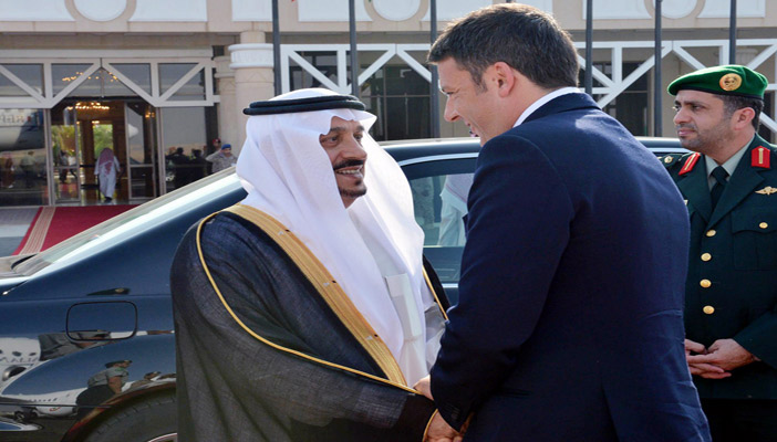  الأمير فيصل بن بندر في وداع ماتيو رينزي لدى مغادرته الرياض