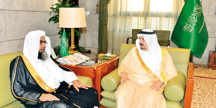  أمير منطقة الرياض يستقبل رئيس المحكمة الجزائية بالرياض