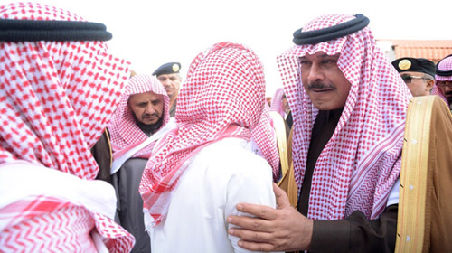  الأمير مشاري يعزي في وفاة الزهراني
