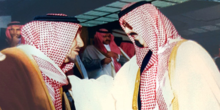  (الملك عبدالله والأمير محمد بن سعود -رحمهما الله- في مناسبة سباقاتية ستظل في الذاكرة)