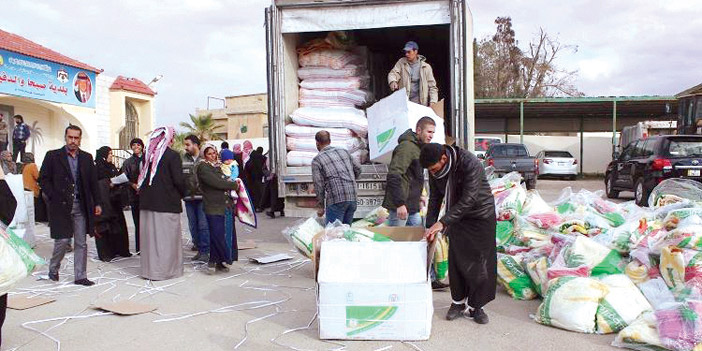 7 آلاف قطعة شتوية وزعتها الحملة الوطنية السعودية على اللاجئين السوريين 