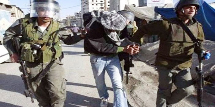  الفلسطينيون يعانون من تكرار اعتقالهم